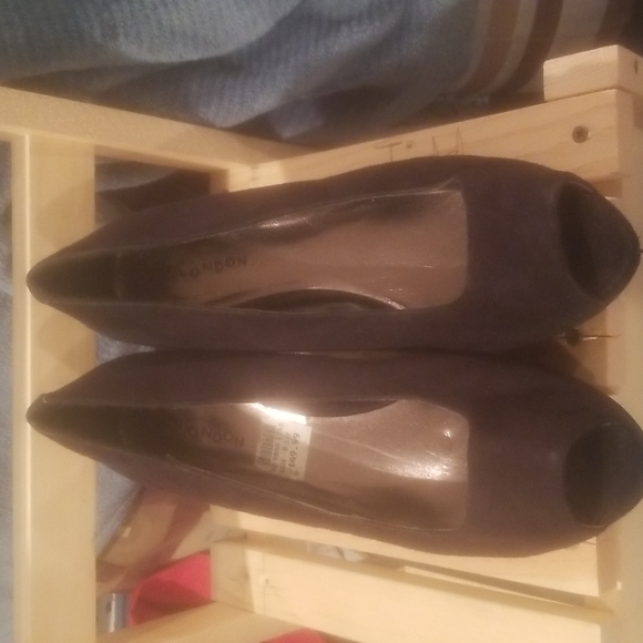 Suede Platforms - Picture 1 of 9